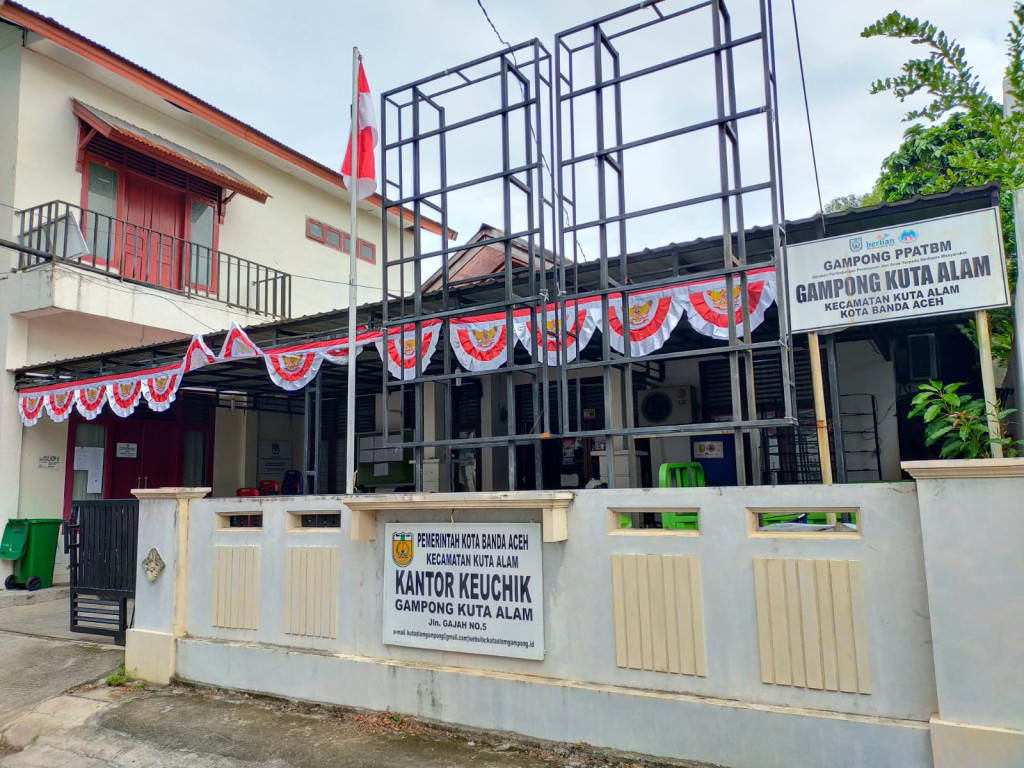 Kantor Keuchik Gampong Kuta Alam